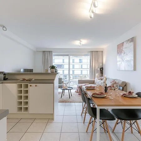 Huswell - Stunning With Side Sea View In * Koksijde