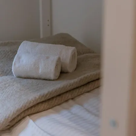 Lägenhet Huswell - Stunning With Side Sea View In