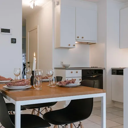 Huswell - Stunning With Side Sea View In Lägenhet *