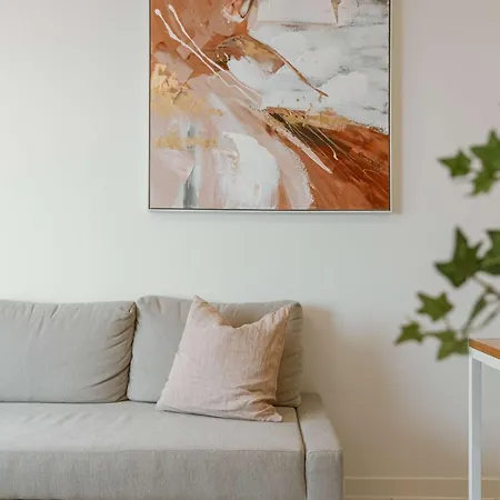 Lägenhet Huswell - Stunning With Side Sea View In *